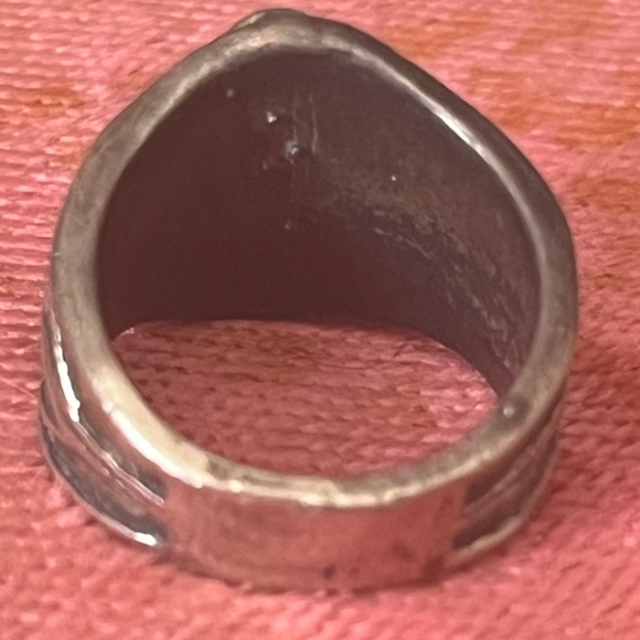 Vintage Inspired Art Nouveau Style Scarab Ring - Picture 2 of 8